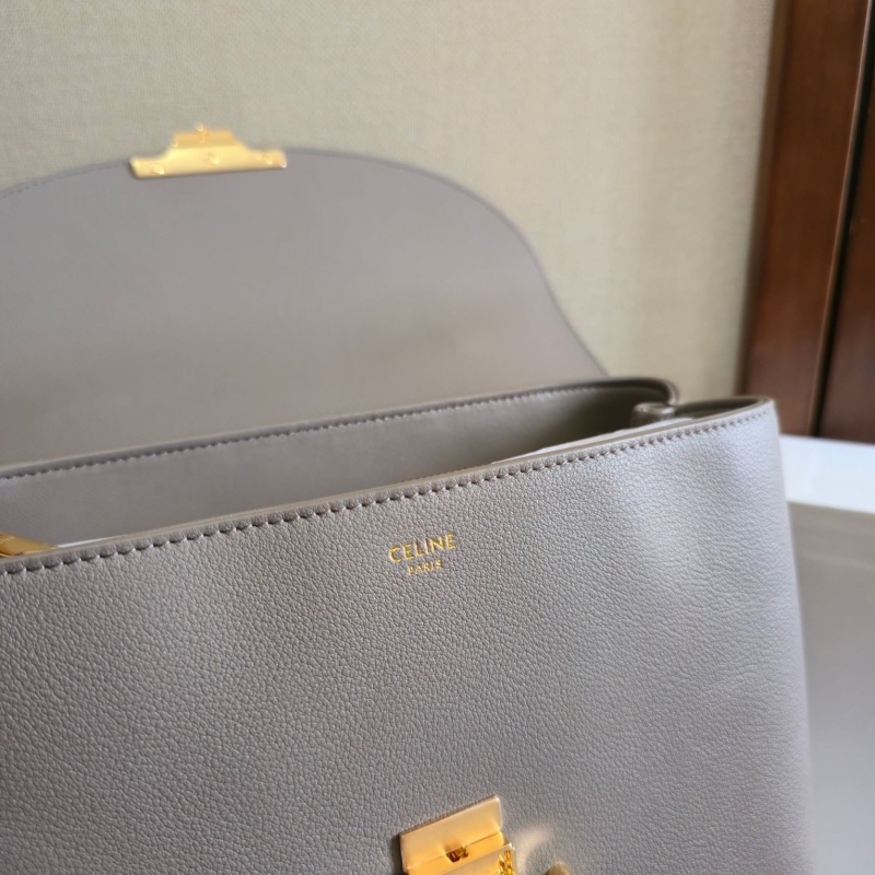 Ce1i*e kelly bags